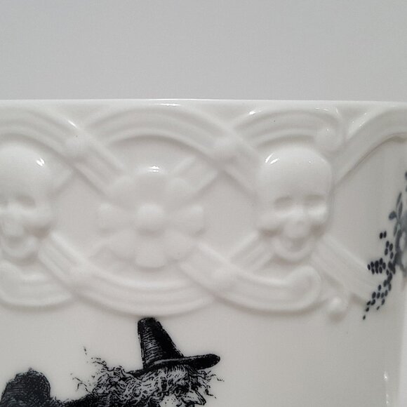 NEW Williams Sonoma SPOOKY SOIREE Mug Witch 12 OZ Stoneware Halloween NIB - Picture 5 of 7